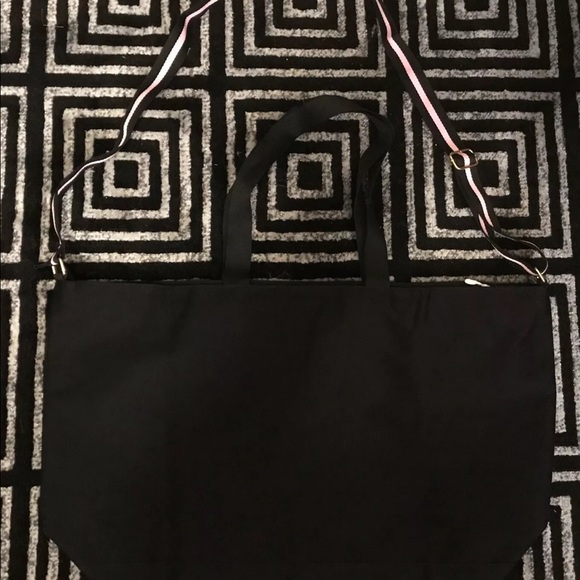 NWT Victoria’s Secret Weekender Tote Bag Love - Picture 5 of 6